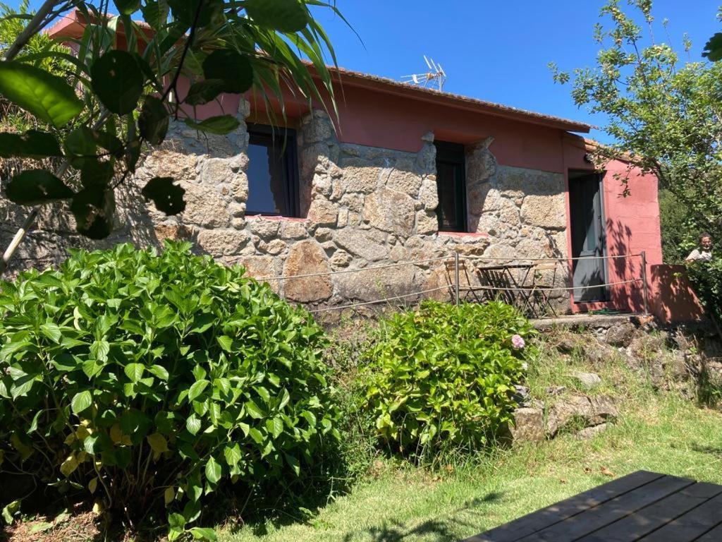 Muino. Pequena Casita Cerca De Playa America 尼格兰 外观 照片